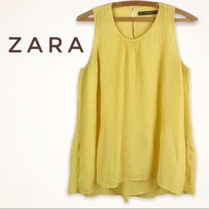 ZARA Yellow Sleeveless Pleated Lined Blouse - XS